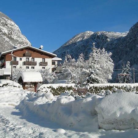 Hotel Des Roses Antey-Saint-Andre Luaran gambar